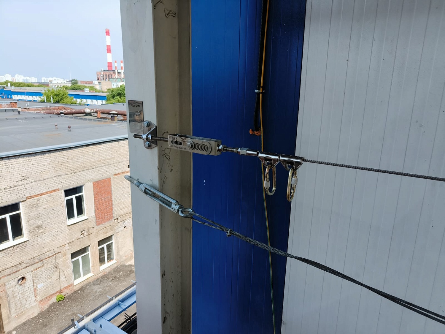 Анкерные линии на подкрановых путях
