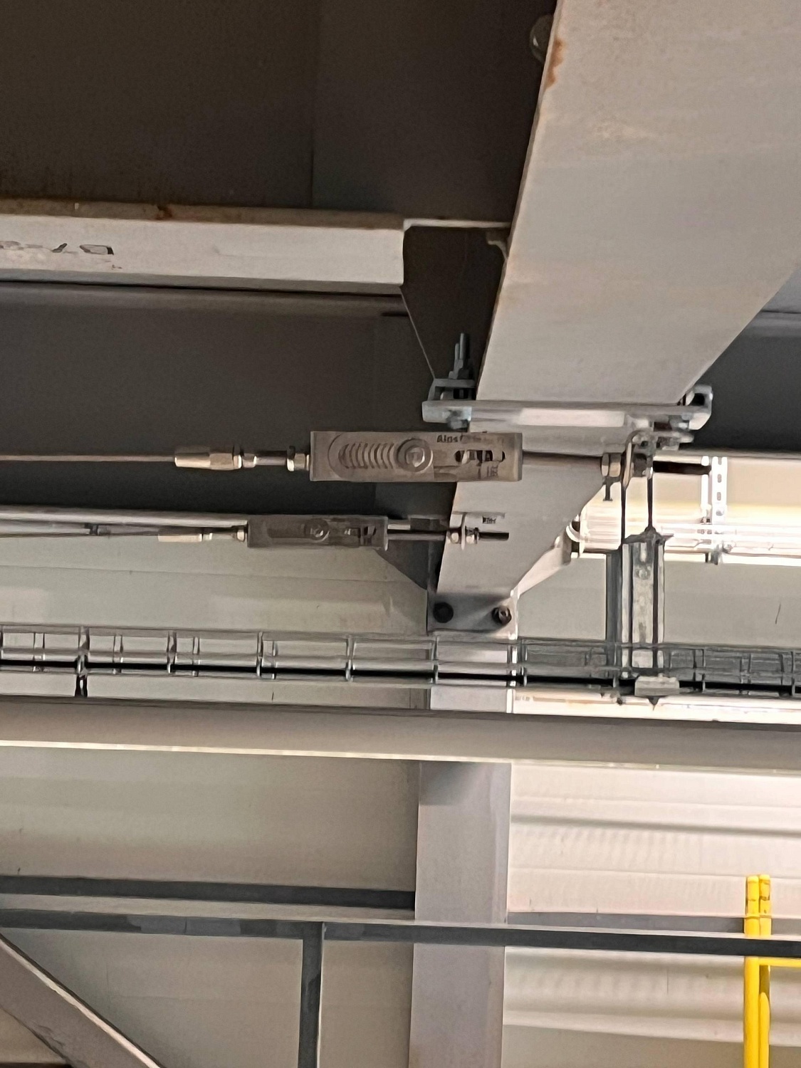 Анкерные линии    для работы на эстакадах