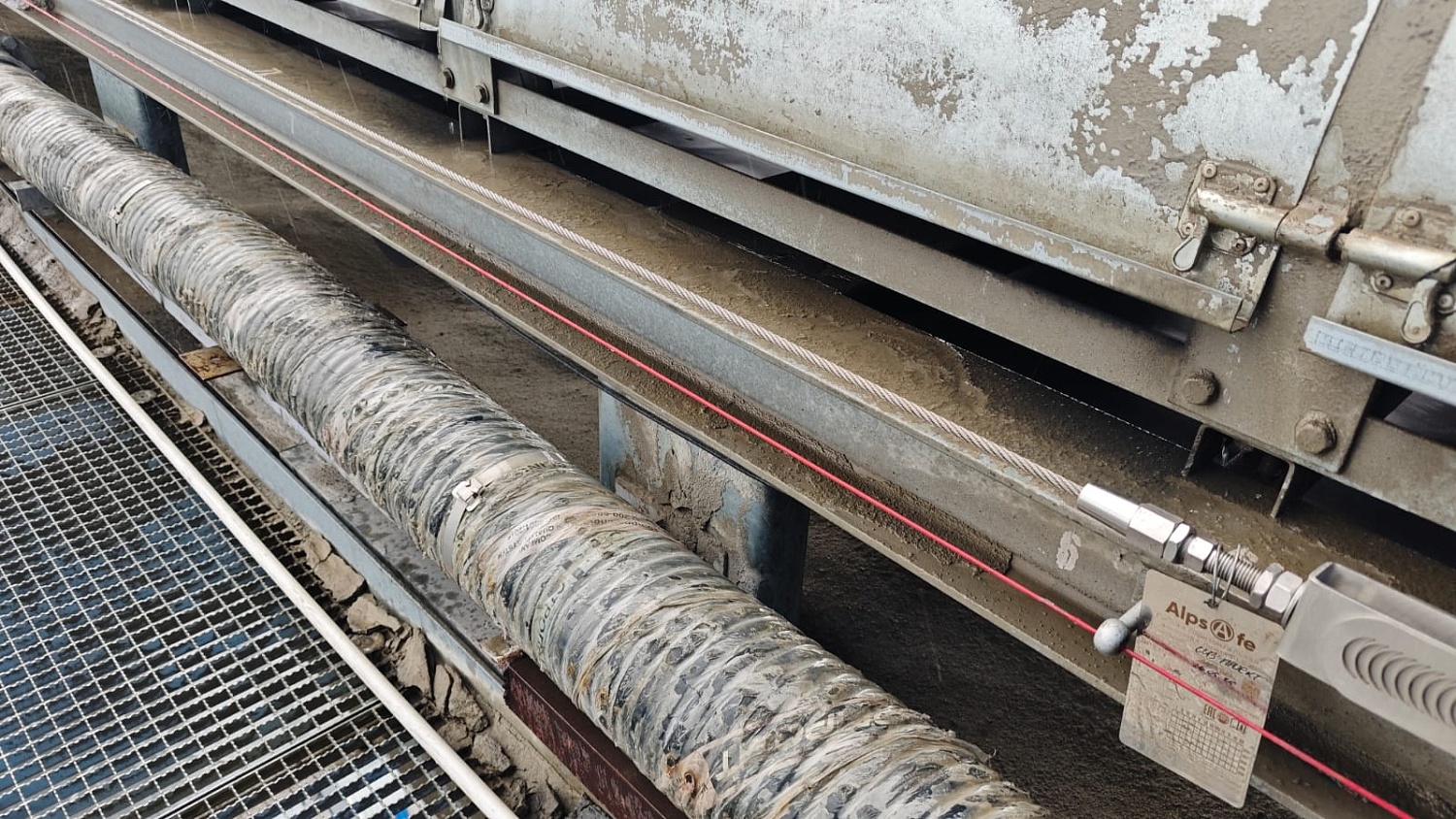 Оснащение зоны работ горизонтальными линиями