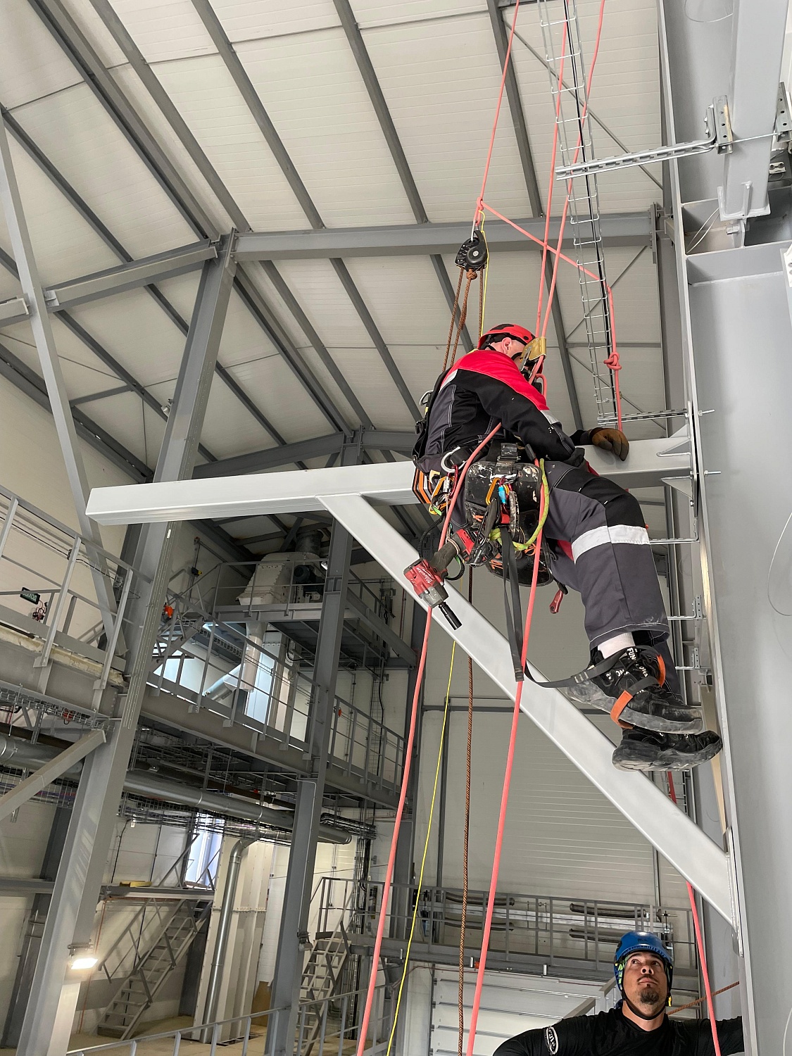 Анкерные линии    для работы на эстакадах